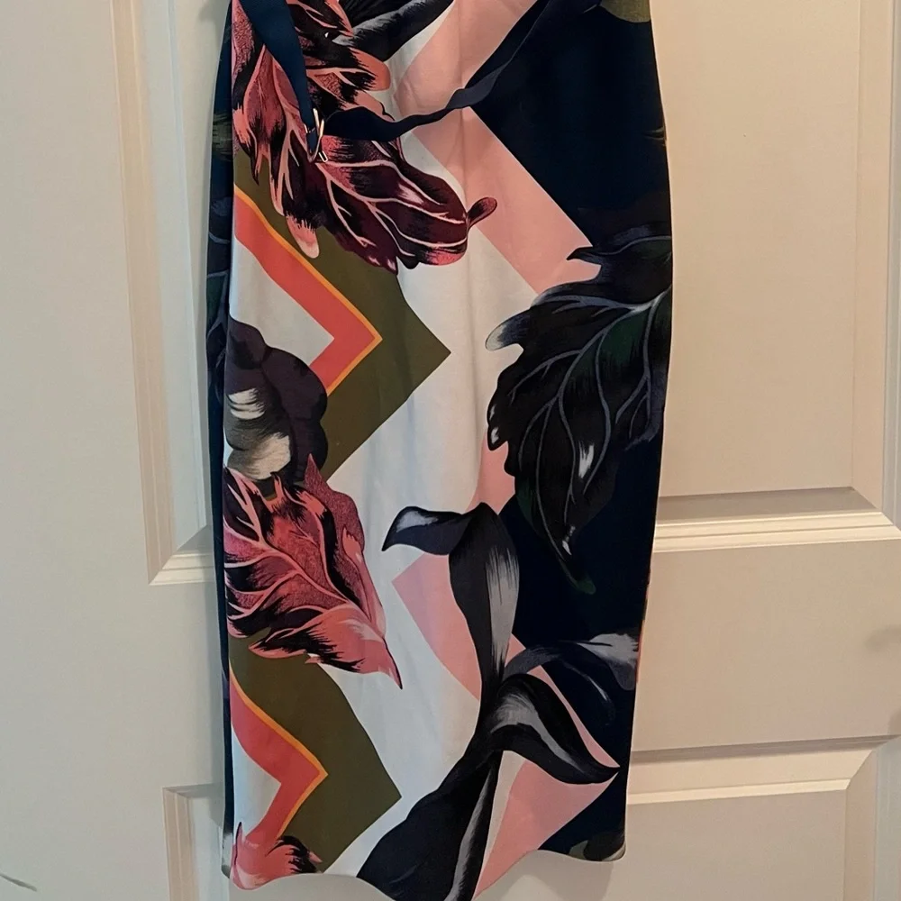 Ted Baker London Casiew Eden Block Bodycon - Picture 3 of 4